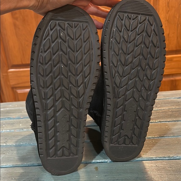 Koolaburra by UGG Women's Koola Short Faux Suede Boot Size 9 - Picture 7 of 9